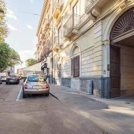 Palazzobellini Bed and Breakfast *